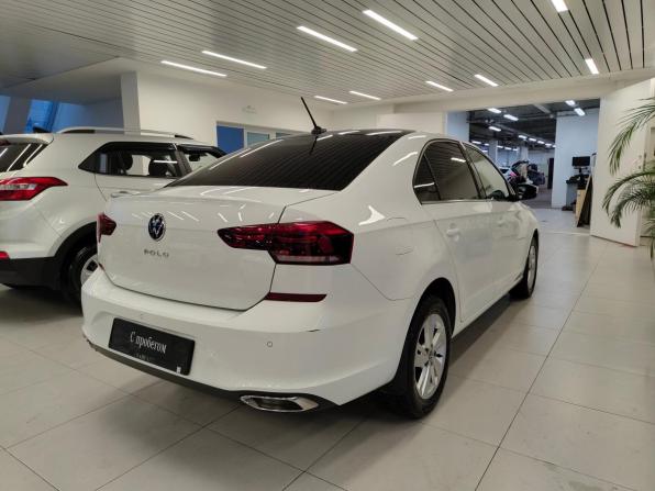 Volkswagen Polo VI с пробегом 2021 года, цена 1 399 000 рублей, 124437 км, лифтбек, Автокод Объявления