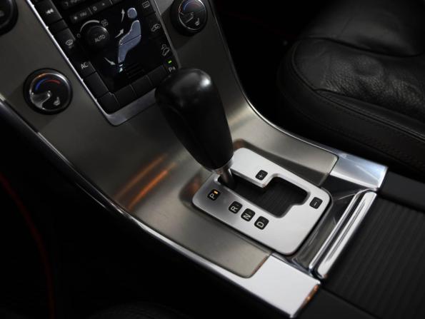 Volvo XC60 I с пробегом 2012 года, цена 1 219 000 рублей, 308191 км, внедорожник, Автокод Объявления