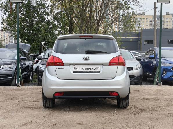 Kia Venga I с пробегом 2013 года, цена 819 000 рублей, 238000 км, компактвэн, Автокод Объявления