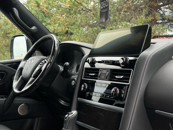Infiniti QX80 I Рестайлинг 3 с пробегом 2022 года, цена 8 897 000 рублей, 10549 км, внедорожник, Автокод Объявления