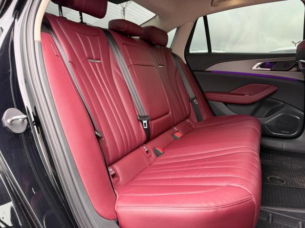 Hongqi H5 II с пробегом 2023 года, цена 2 725 000 рублей, 62900 км, седан, Автокод Объявления