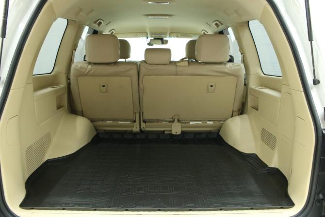 Toyota Land Cruiser 200 Series Рестайлинг 2 с пробегом 2017 года, цена 7 149 000 рублей, 38432 км, внедорожник, Автокод Объявления