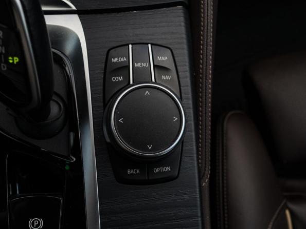 BMW 5 серии VII (G30/G31/G38) Рестайлинг с пробегом 2020 года, цена 6 400 000 рублей, 77000 км, седан, Автокод Объявления
