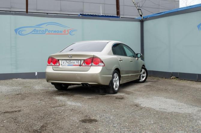 Honda Civic VIII с пробегом 2008 года, цена 659 000 рублей, 200000 км, седан, Автокод Объявления