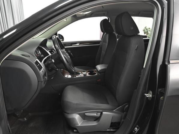 Volkswagen Touareg II с пробегом 2012 года, цена 1 698 070 рублей, 238060 км, внедорожник, Автокод Объявления