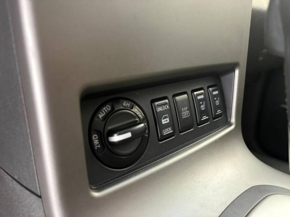 Nissan Pathfinder III с пробегом 2008 года, цена 956 000 рублей, 292290 км, внедорожник, Автокод Объявления