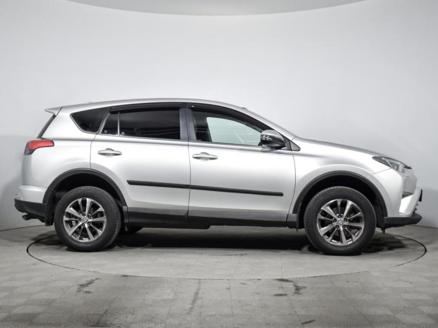 Toyota RAV4 IV (XA40) Рестайлинг Санкт-Петербург  - изображение 4
