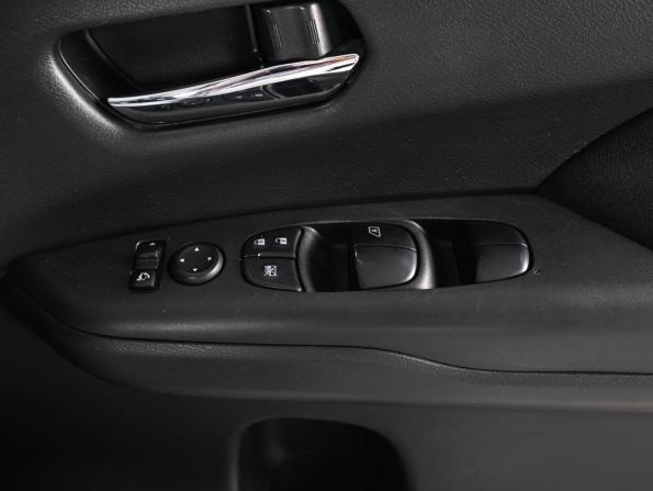 Nissan Serena V (C27) с пробегом 2019 года, цена 2 049 000 рублей, 97033 км, минивэн, Автокод Объявления