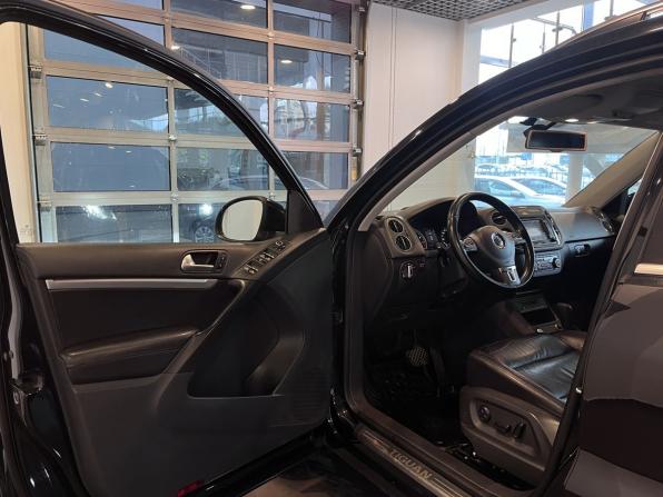 Volkswagen Tiguan I Рестайлинг с пробегом 2012 года, цена 1 452 000 рублей, 234830 км, внедорожник, Автокод Объявления