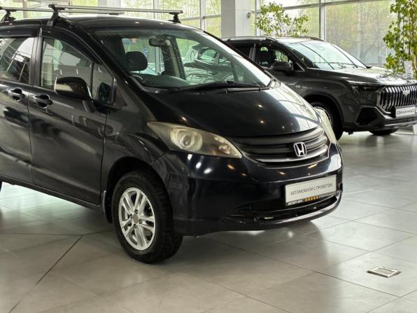 Honda Freed I с пробегом 2008 года, цена 749 000 рублей, 200000 км, компактвэн, Автокод Объявления