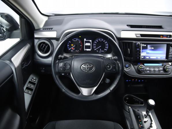 Toyota RAV4 IV (XA40) Рестайлинг с пробегом 2018 года, цена 2 750 000 рублей, 130819 км, внедорожник, Автокод Объявления
