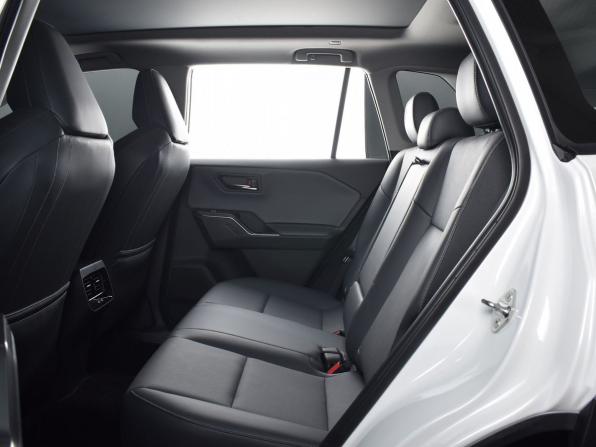 Toyota RAV4 VI (XA60) с пробегом 2025 года, цена 3 900 995 рублей, 27 км, внедорожник, Автокод Объявления