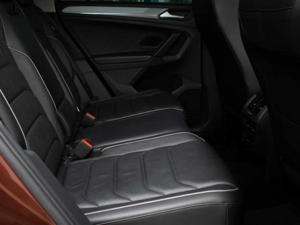 Volkswagen Tiguan II Рестайлинг с пробегом 2021 года, цена 2 850 000 рублей, 93000 км, внедорожник, Автокод Объявления