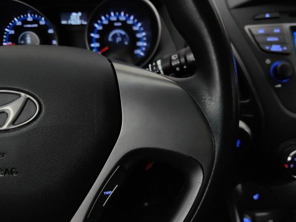 Hyundai ix35 I Рестайлинг с пробегом 2015 года, цена 1 299 000 рублей, 146000 км, внедорожник, Автокод Объявления