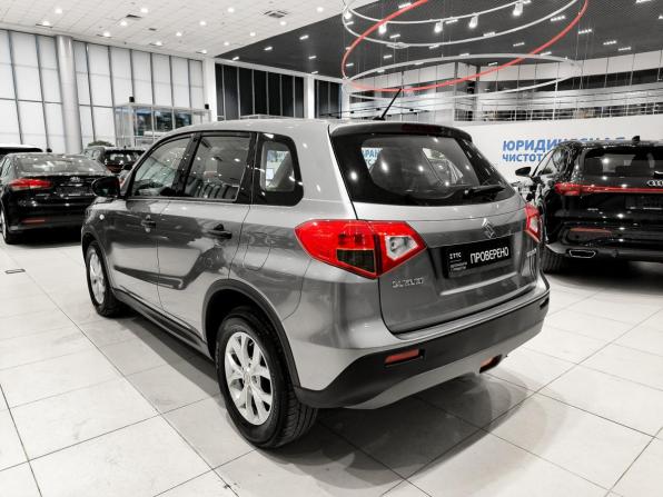 Suzuki Vitara II с пробегом 2016 года, цена 1 420 000 рублей, 156000 км, внедорожник, Автокод Объявления