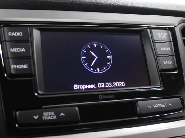 Hyundai Solaris II с пробегом 2018 года, цена 1 329 900 рублей, 156442 км, седан, Автокод Объявления
