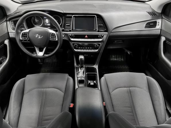 Hyundai Sonata VII (LF) Рестайлинг с пробегом 2018 года, цена 1 595 000 рублей, 149930 км, седан, Автокод Объявления