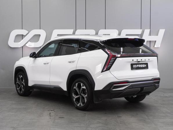 Geely Atlas II с пробегом 2023 года, цена 2 570 000 рублей, 26619 км, внедорожник, Автокод Объявления