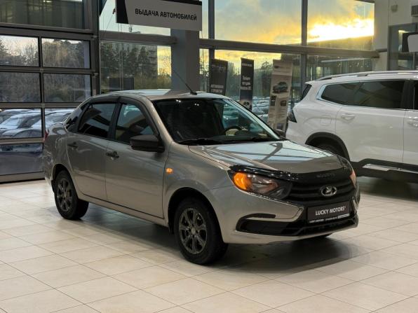 Lada (ВАЗ) Granta I Рестайлинг с пробегом 2020 года, цена 395 000 рублей, 220714 км, седан, Автокод Объявления