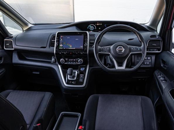 Nissan Serena V (C27) с пробегом 2018 года, цена 2 465 000 рублей, 122506 км, минивэн, Автокод Объявления