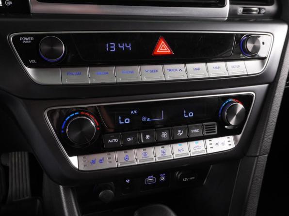 Hyundai Sonata VII (LF) Рестайлинг с пробегом 2019 года, цена 2 289 000 рублей, 114960 км, седан, Автокод Объявления