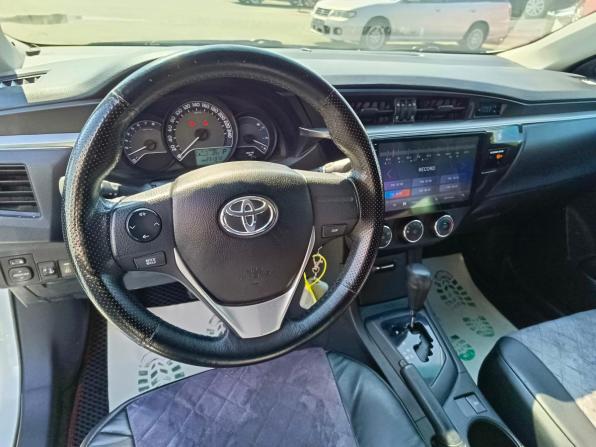 Toyota Corolla XI (E160 E170 E180) с пробегом 2013 года, цена 1 050 000 рублей, 231372 км, седан, Автокод Объявления