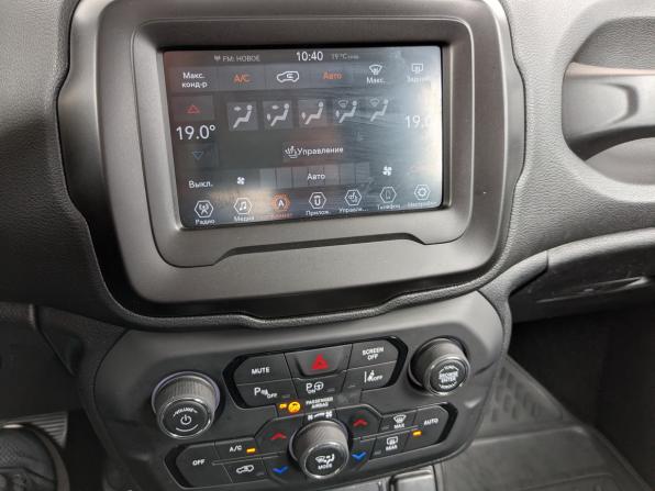 Jeep Renegade I с пробегом 2019 года, цена 1 900 000 рублей, 72439 км, внедорожник, Автокод Объявления