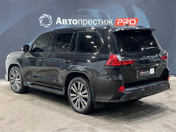Lexus LX III Рестайлинг 2 с пробегом 2015 года, цена 6 630 000 рублей, 148400 км, внедорожник, Автокод Объявления