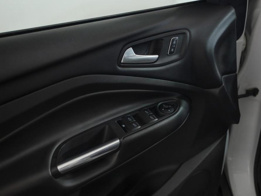 Ford Kuga II Рестайлинг Санкт-Петербург  - изображение 19
