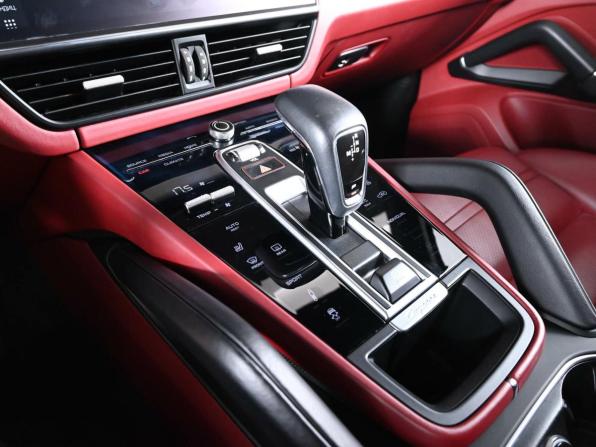 Porsche Cayenne III с пробегом 2018 года, цена 5 200 000 рублей, 166921 км, внедорожник, Автокод Объявления