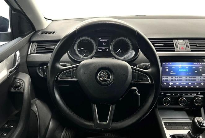 Skoda Octavia III (A7) с пробегом 2016 года, цена 1 095 000 рублей, 255612 км, лифтбек, Автокод Объявления