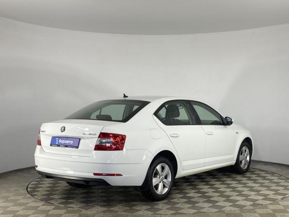 Skoda Octavia III (A7) Рестайлинг с пробегом 2018 года, цена 1 542 000 рублей, 143825 км, лифтбек, Автокод Объявления