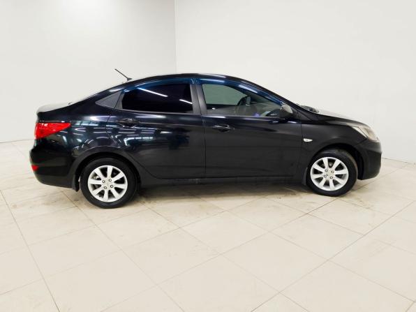 Hyundai Solaris I с пробегом 2011 года, цена 682 400 рублей, 242507 км, седан, Автокод Объявления