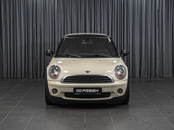 Mini Hatch II (R56) с пробегом 2010 года, цена 819 000 рублей, 299167 км, хэтчбек, Автокод Объявления