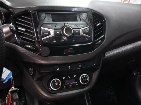 Lada (ВАЗ) Vesta I с пробегом 2018 года, цена 930 000 рублей, 110239 км, универсал, Автокод Объявления