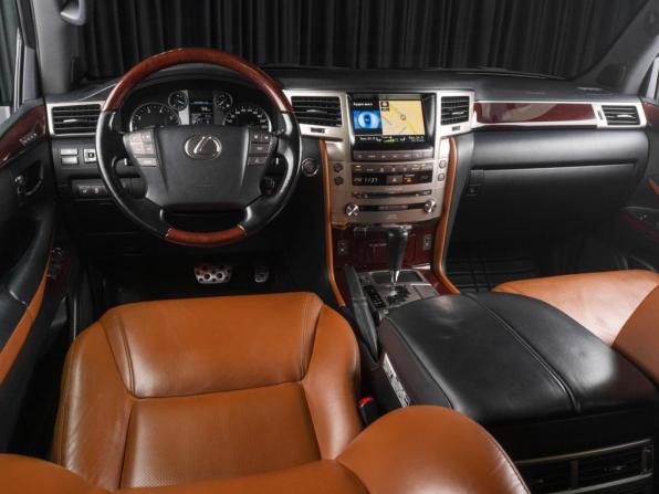 Lexus LX III Рестайлинг с пробегом 2015 года, цена 6 149 000 рублей, 136369 км, внедорожник, Автокод Объявления