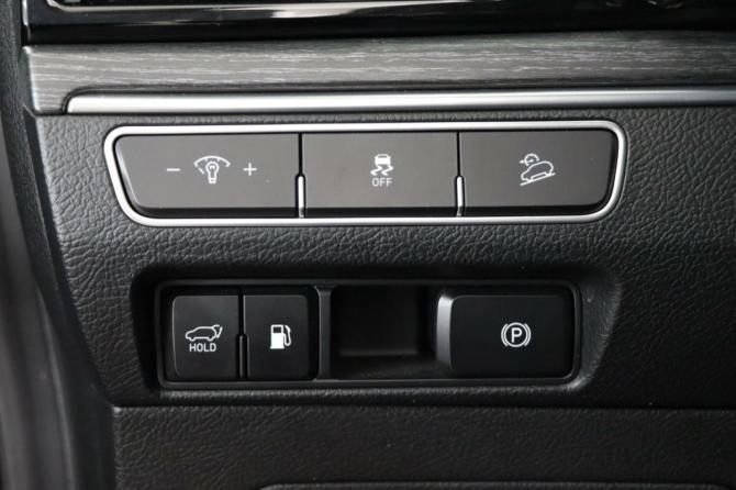 Kia Mohave I Рестайлинг 2 с пробегом 2022 года, цена 5 579 990 рублей, 60370 км, внедорожник, Автокод Объявления