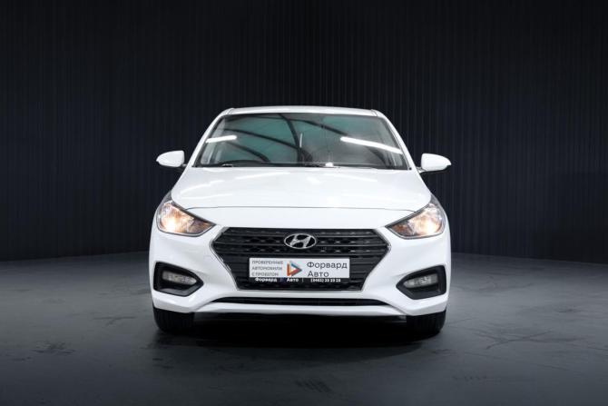 Hyundai Solaris I с пробегом 2013 года, цена 799 000 рублей, 205408 км, седан, Автокод Объявления