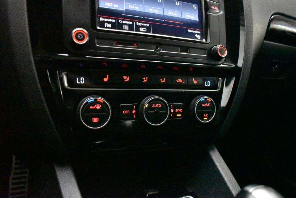 Volkswagen Jetta VI Рестайлинг Москва  - изображение 9