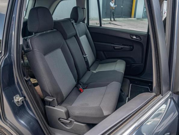 Opel Zafira B Рестайлинг с пробегом 2010 года, цена 669 000 рублей, 321914 км, компактвэн, Автокод Объявления