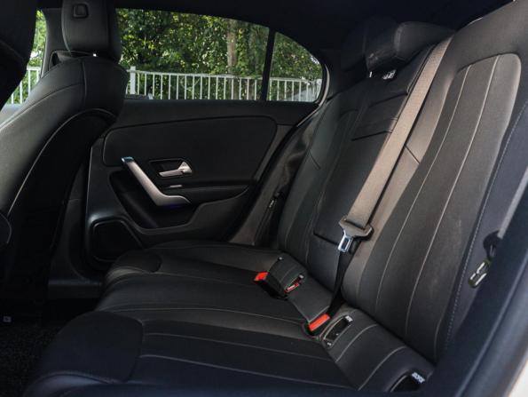 Mercedes-Benz A-Класс IV (W177) с пробегом 2021 года, цена 3 190 000 рублей, 43313 км, хэтчбек, Автокод Объявления