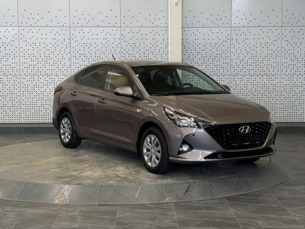 Hyundai Solaris II Рестайлинг с пробегом 2021 года, цена 865 000 рублей, 53186 км, седан, Автокод Объявления