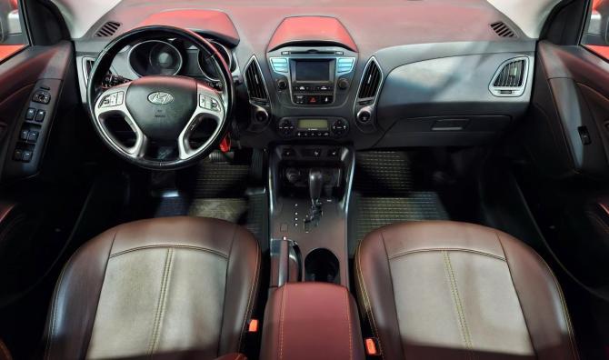 Hyundai ix35 I Рестайлинг с пробегом 2014 года, цена 1 499 000 рублей, 106046 км, внедорожник, Автокод Объявления