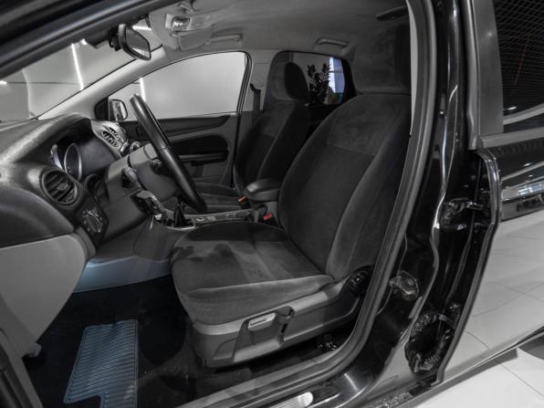 Ford Focus II Рестайлинг с пробегом 2009 года, цена 520 000 рублей, 265825 км, седан, Автокод Объявления