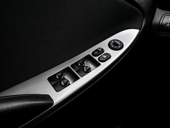 Hyundai Solaris I Рестайлинг с пробегом 2015 года, цена 1 120 000 рублей, 125628 км, седан, Автокод Объявления