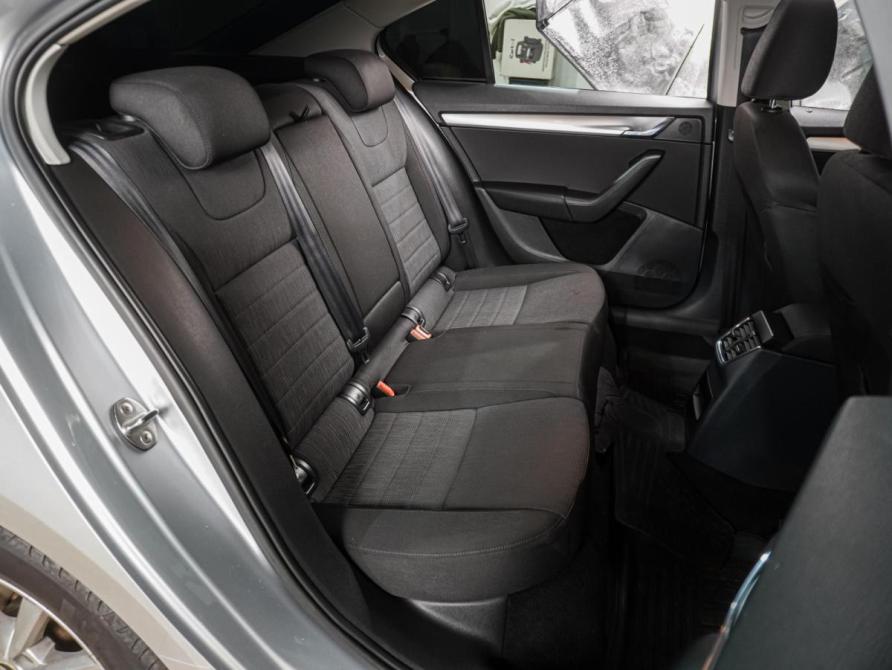 Skoda Octavia III (A7) Воронеж  - изображение 7