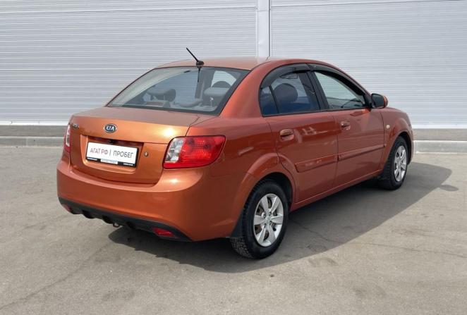 Kia Rio II Рестайлинг с пробегом 2010 года, цена 310 000 рублей, 215631 км, седан, Автокод Объявления