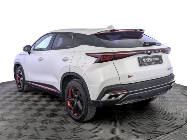 Omoda C5 I с пробегом 2022 года, цена 1 650 000 рублей, 39538 км, внедорожник, Автокод Объявления