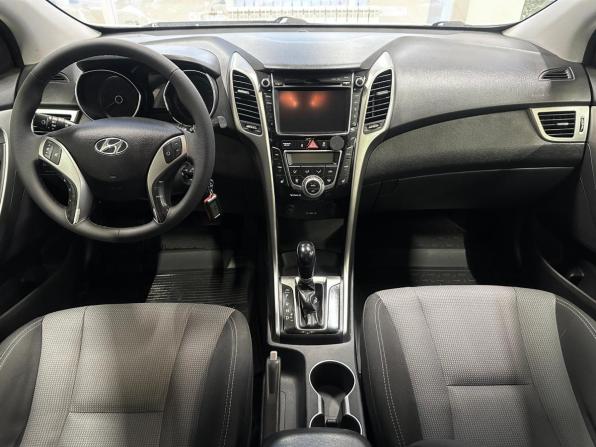 Hyundai i30 II с пробегом 2012 года, цена 897 000 рублей, 177000 км, универсал, Автокод Объявления