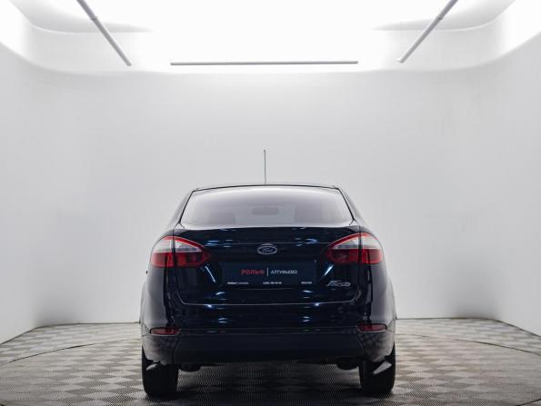 Ford Fiesta Mk6 Рестайлинг с пробегом 2015 года, цена 737 000 рублей, 161209 км, седан, Автокод Объявления